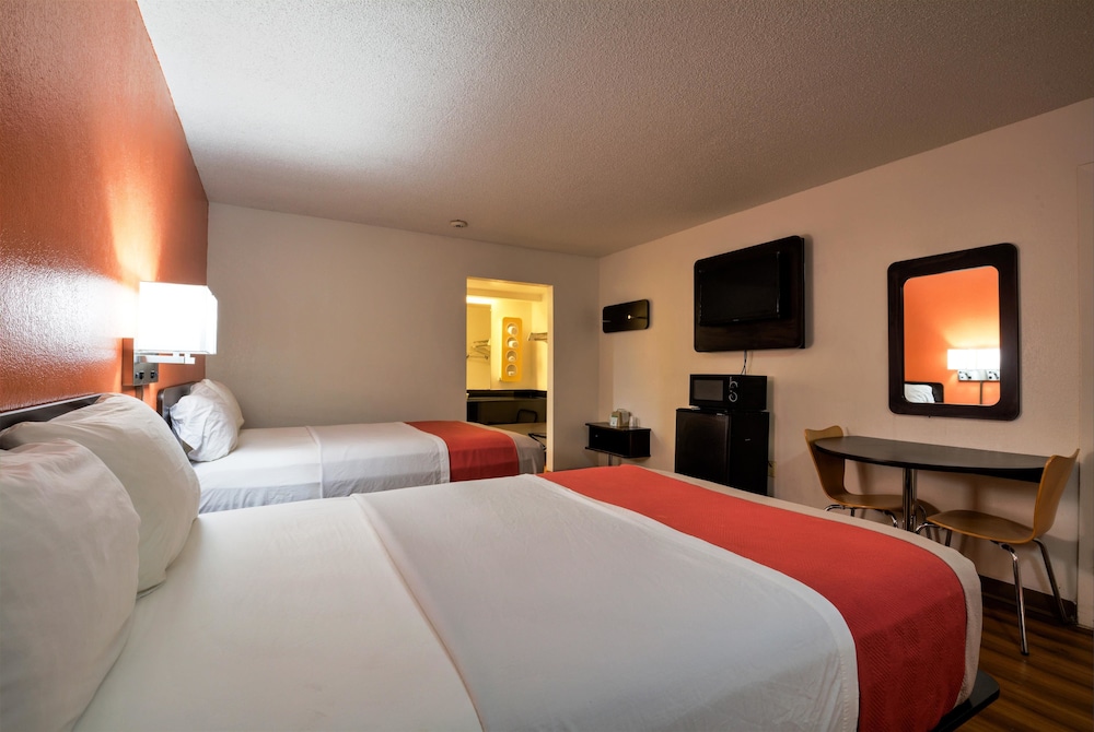 Standard Double Room, 2 Double Beds photo 2