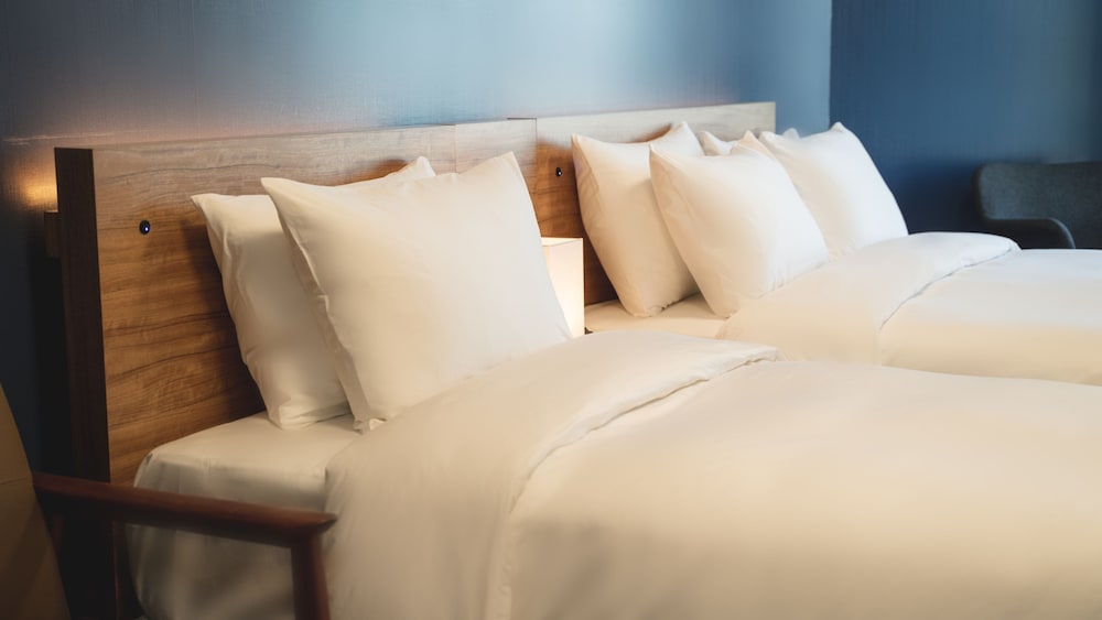 Deluxe Twin Room, Lake View - Photo 4