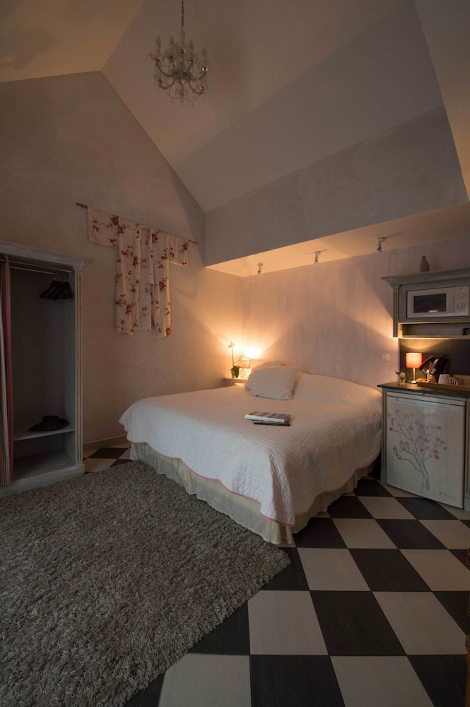 Junior Suite (La vie en Roses) photo 1