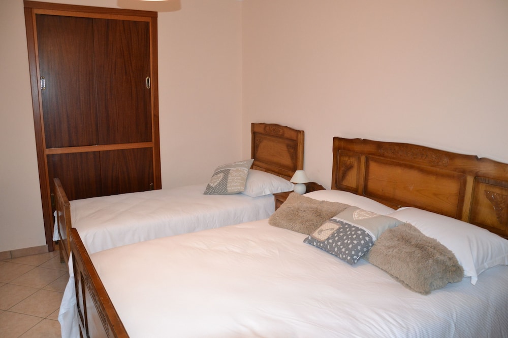 Triple Room, Mountain View photo 1