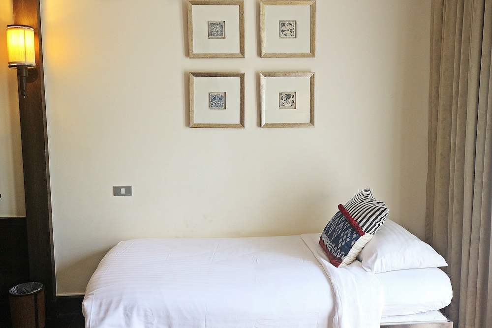 Exclusive Triple Room photo 3