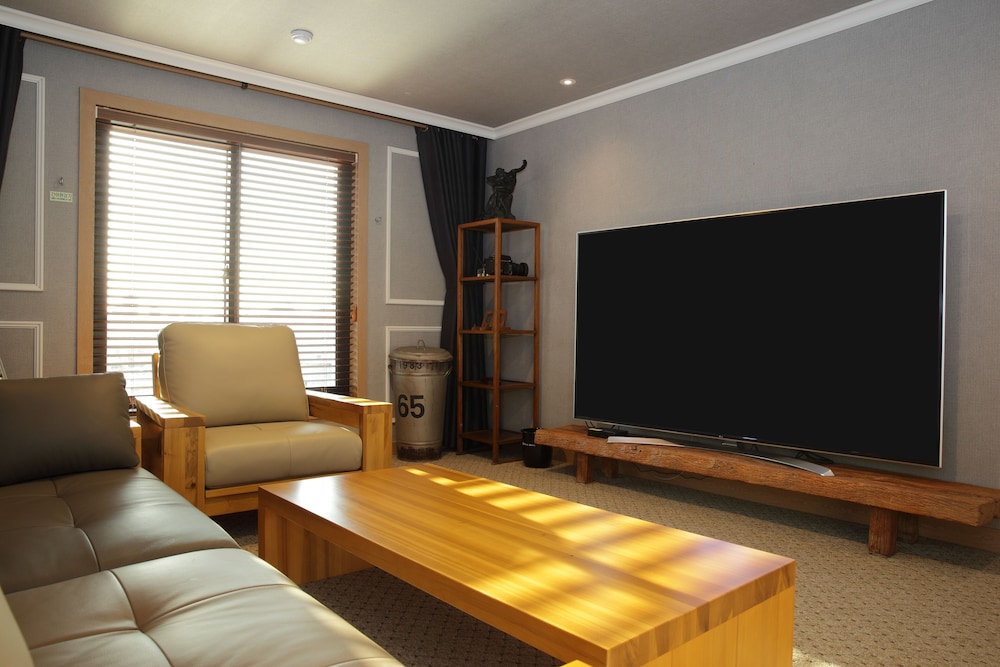 Royal Suite photo 3