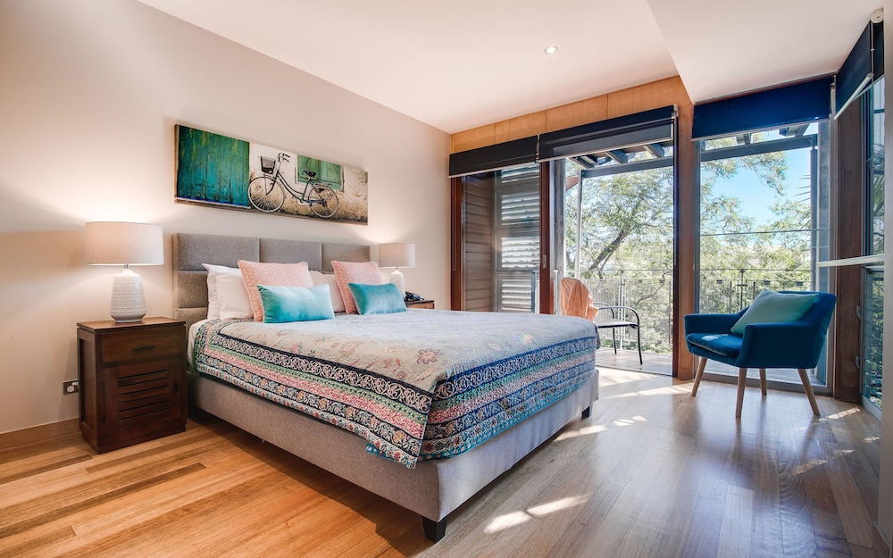 Luxury Villa, 2 Bedrooms photo 3