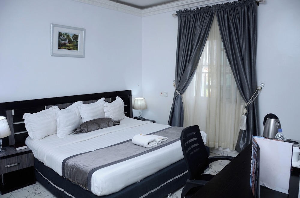 Basic Single Room photo 3