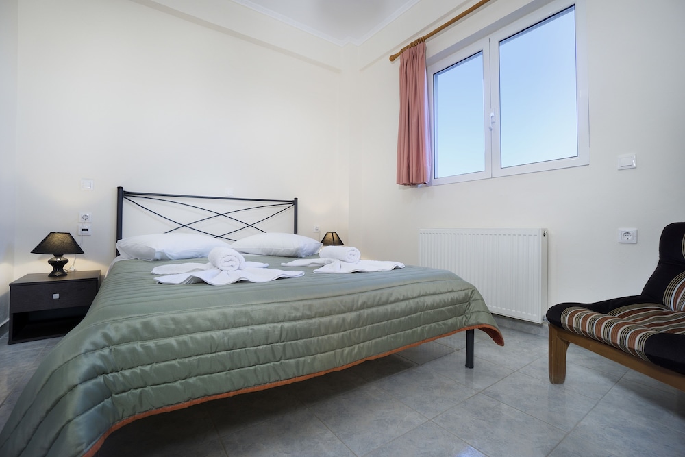 Apartment, 1 Bedroom, Garden View (Semi basement)