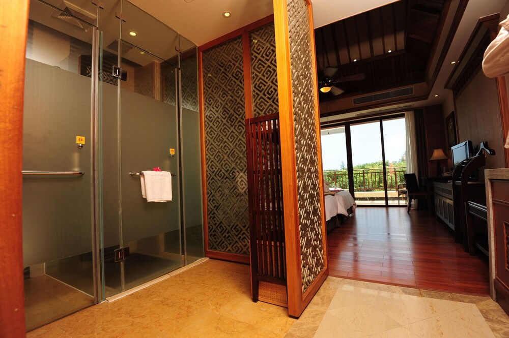 Oak Lake View Room photo 3