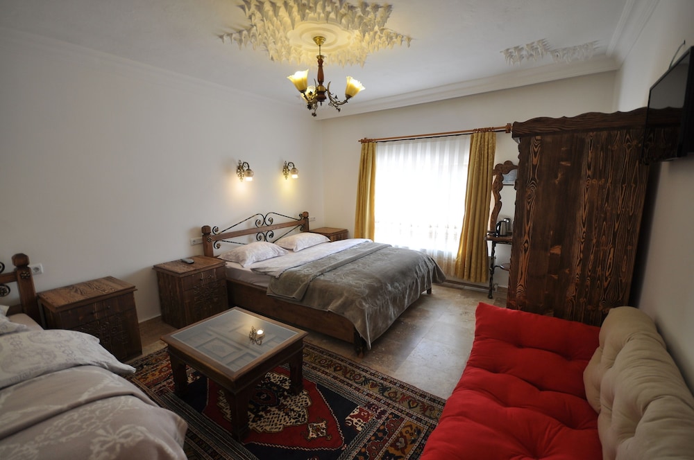 Luxury Triple Room photo 1