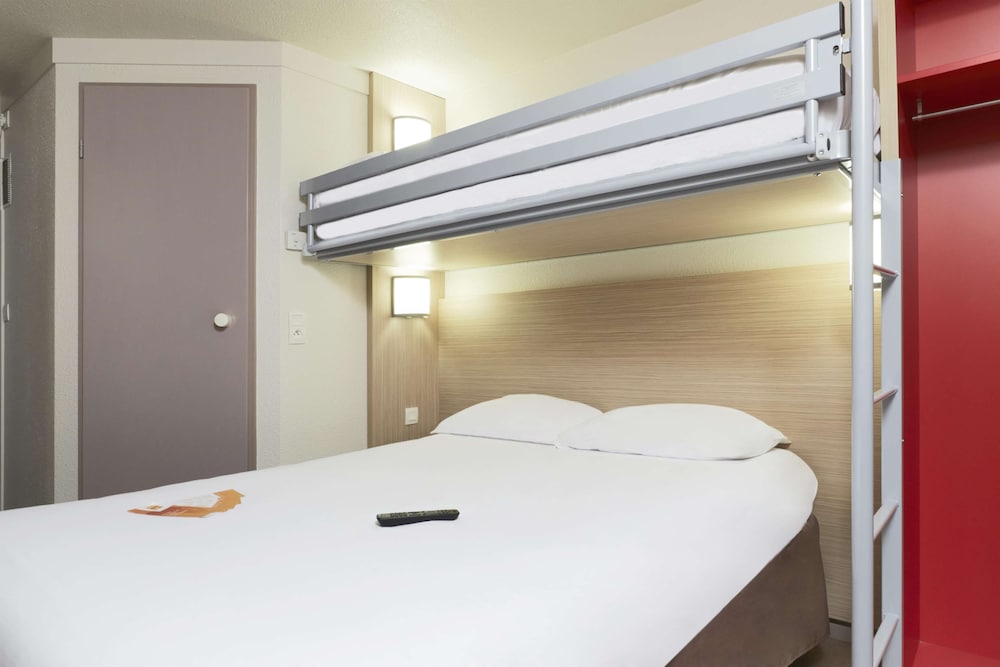Standard Room, 1 Double Bed - Photo 4