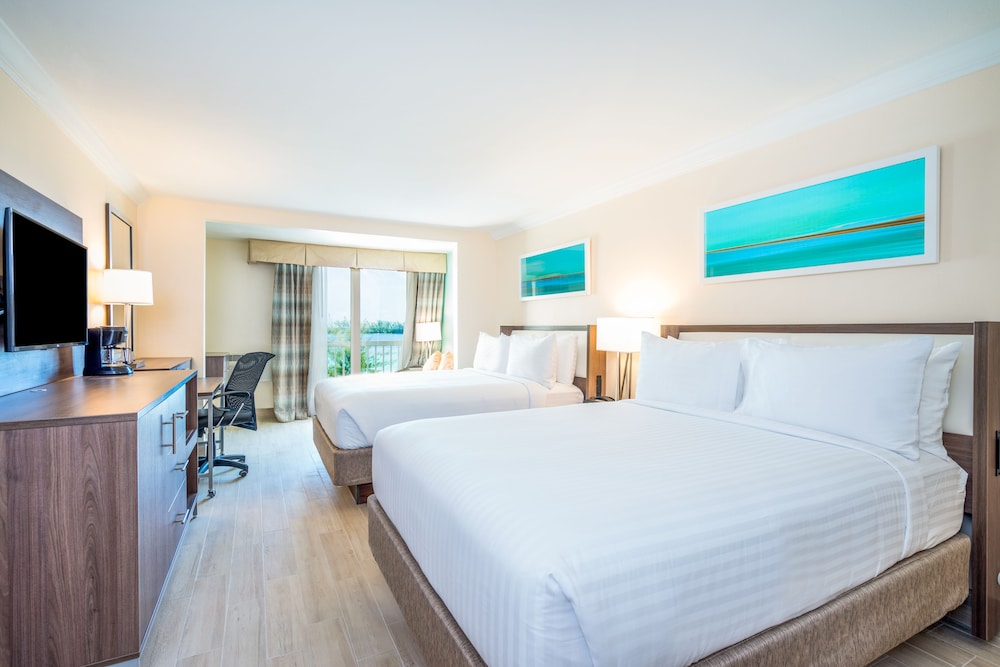 Suite, Multiple Beds