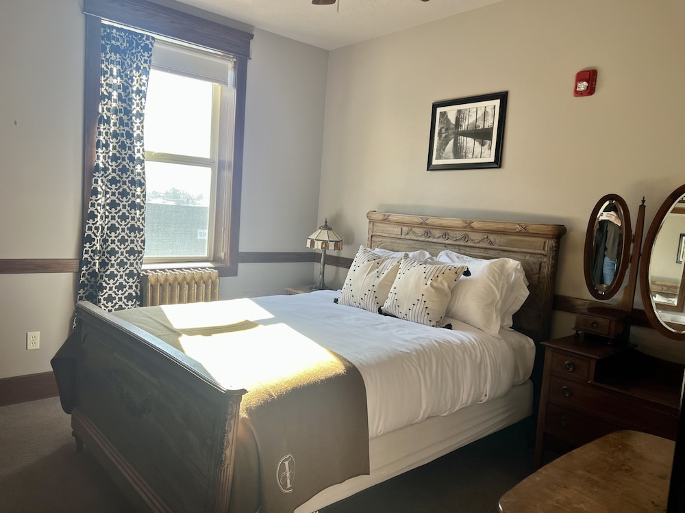 Signature Room photo 2