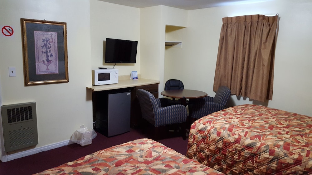 Room, 2 Bedrooms photo 3