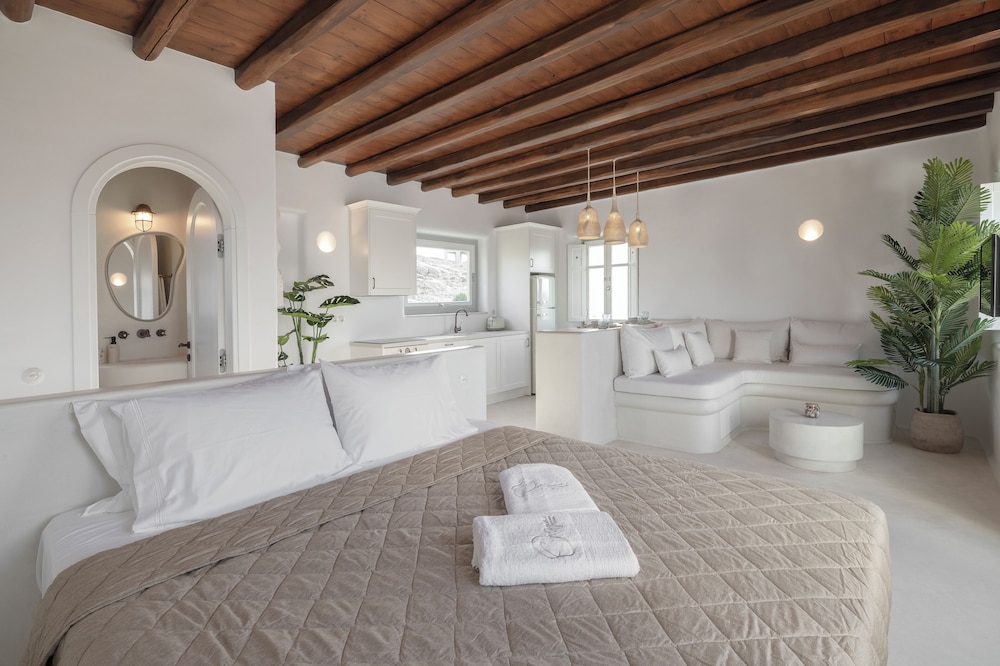 Superior Suite, Sea View