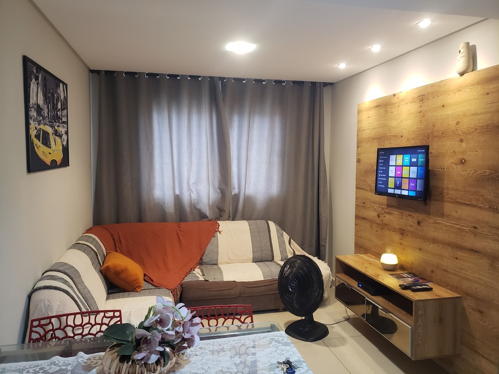 Exclusive Apartment, 2 Bedrooms, Kitchen, Courtyard View