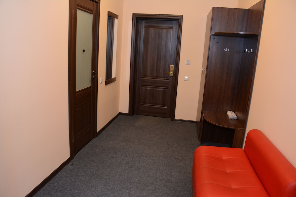 Standard Double Room photo 3