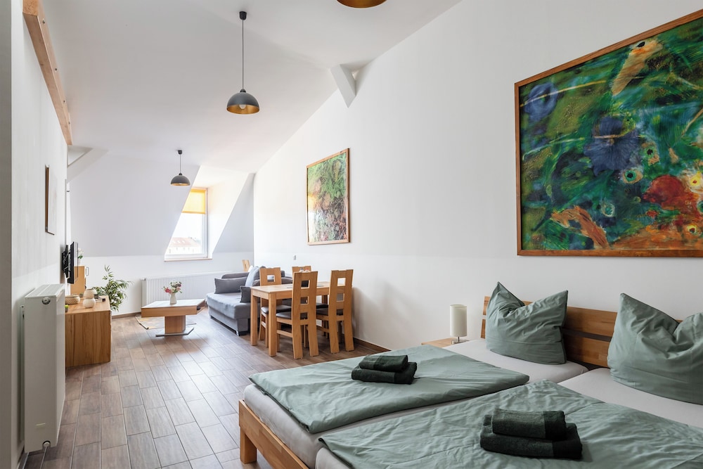 Standard Studio, 1 King Bed with Sofa bed, Sauna, City View