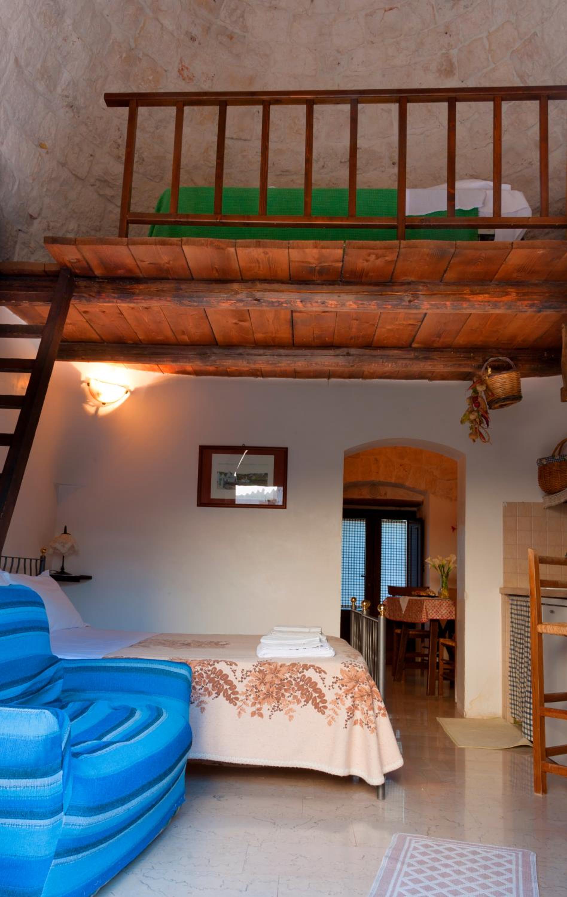 Triple Room in Trullo Stone-House