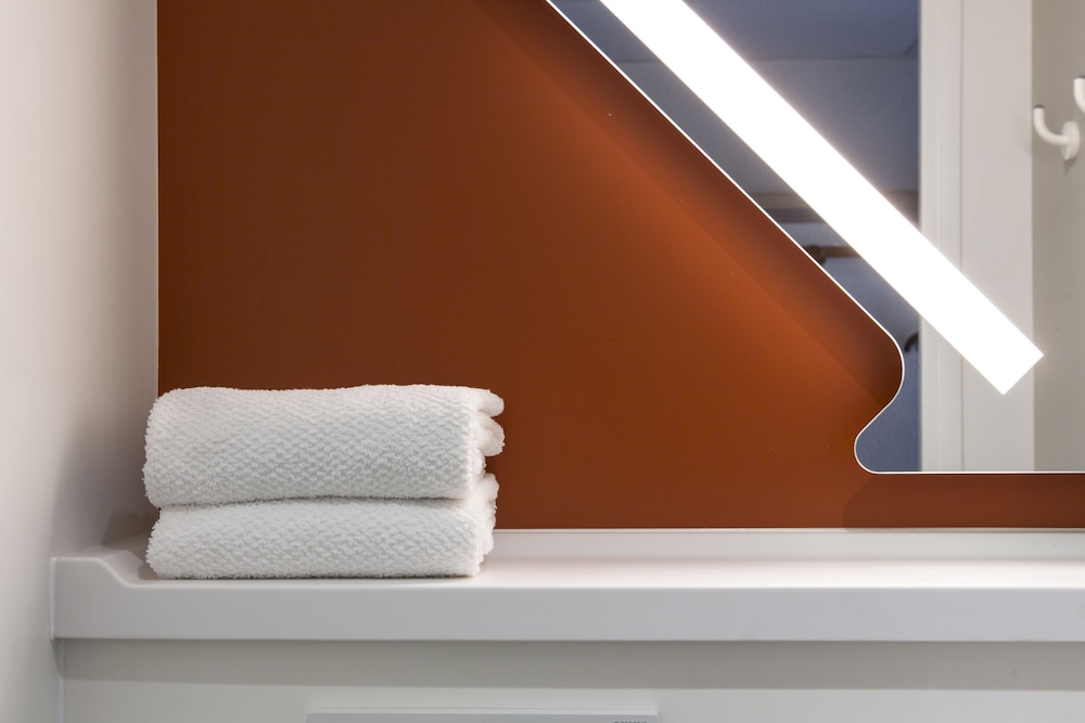 Triple Room, Multiple Beds
