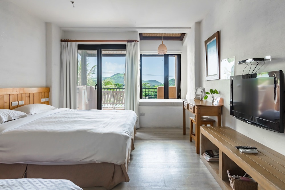 Triple Room, Balcony, Mountain View