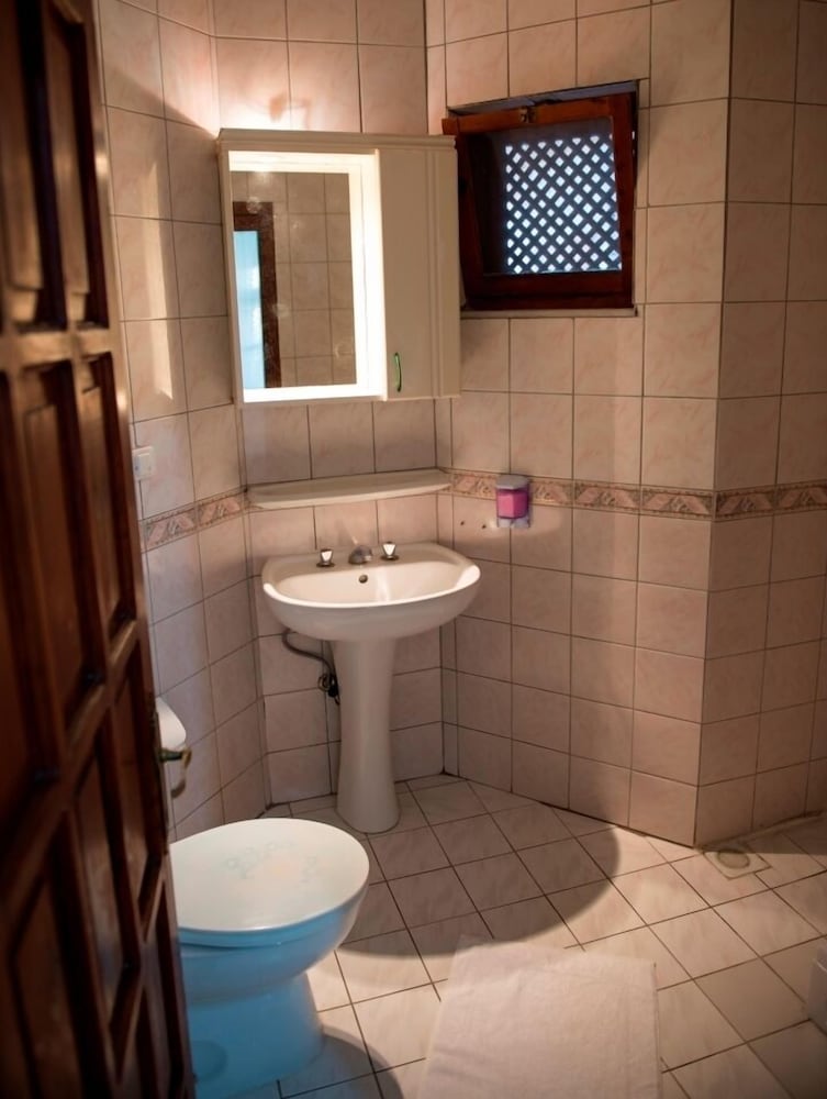 Standard Room photo 3