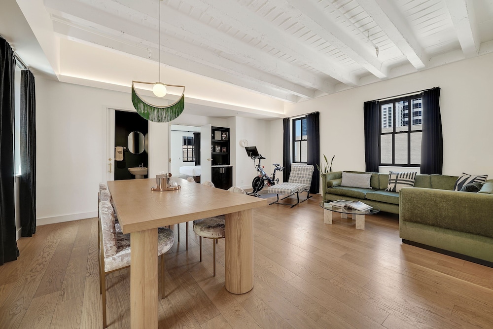 2 Bedroom Loft Suite, Penthouse, 1 King, 1 Queen, Terrace - Photo 14