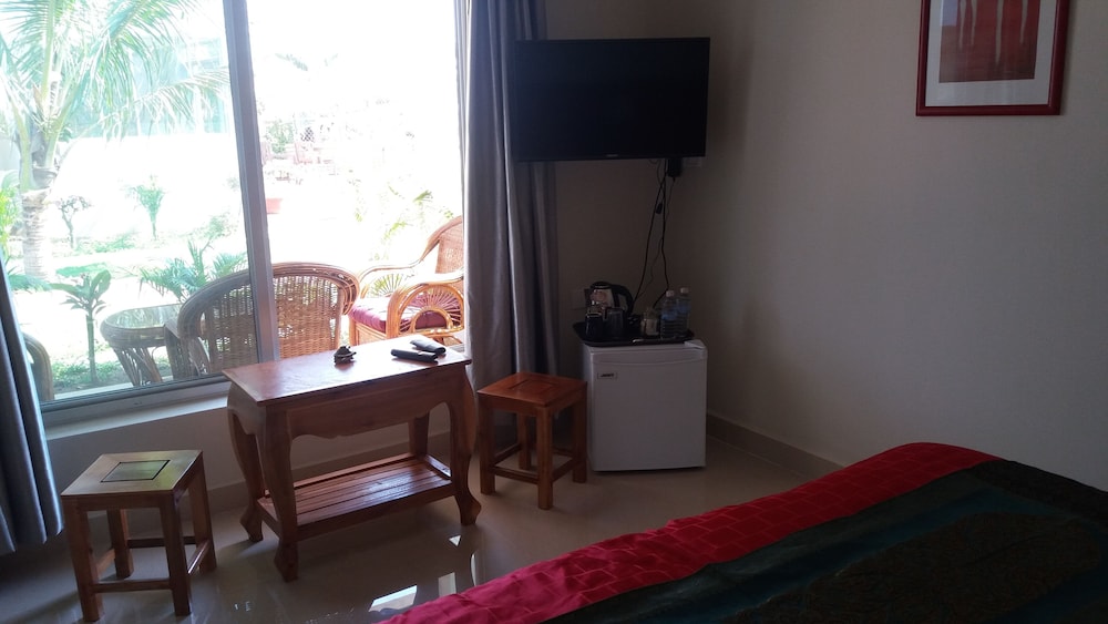 Deluxe Double Room, 1 King Bed, Terrace, Ocean View photo 3