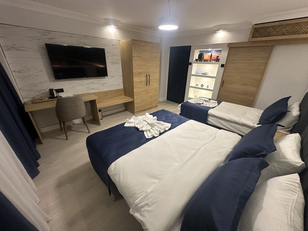 STANDARD TRIPLE ROOM - Photo 5