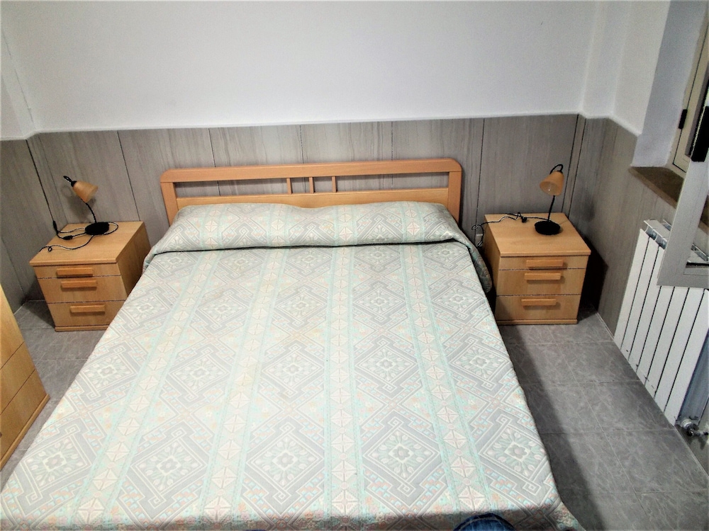 Basic Apartment, 2 Bedrooms, Sea View photo 2