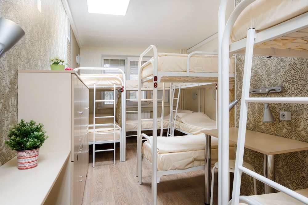 Shared Dormitory, Men only, Shared Bathroom (12 Beds) photo 2