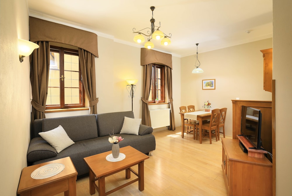 Comfort Apartment, 2 Bedrooms (4 First Floor )