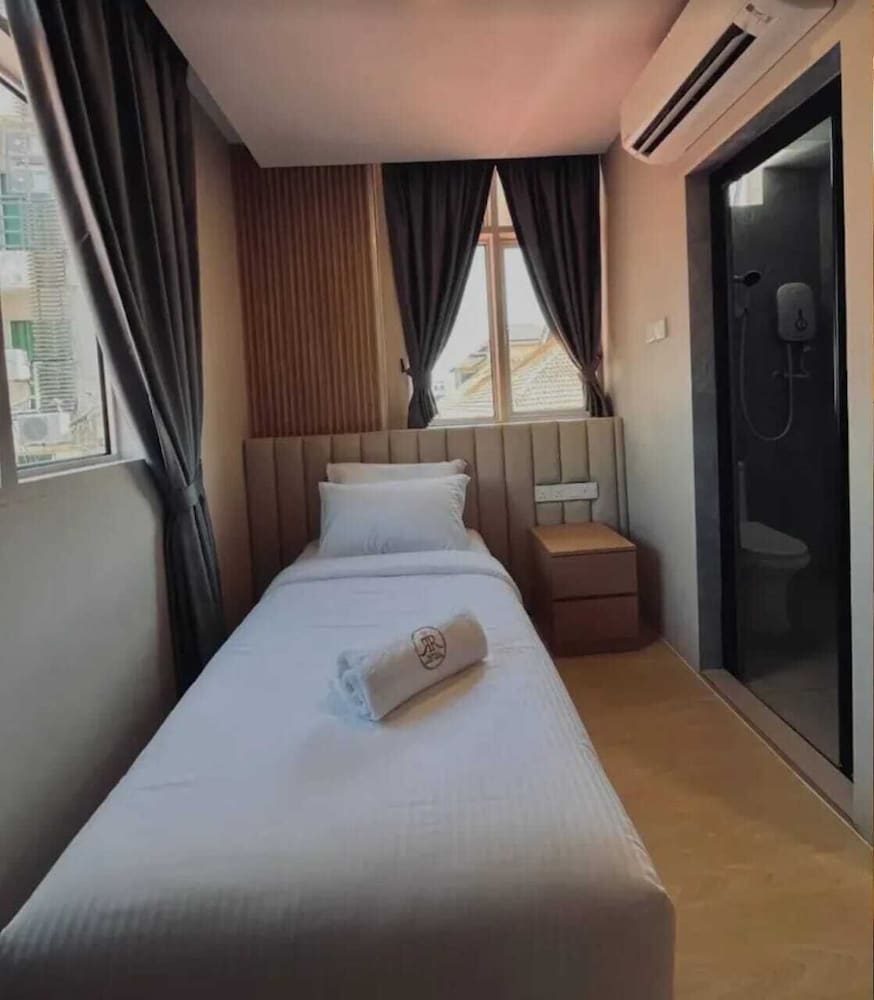 Deluxe Single Room, City View