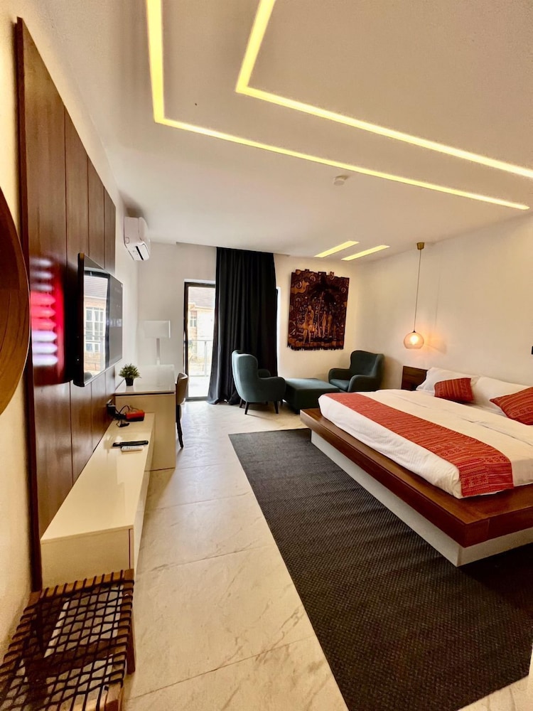 Business Apartment photo 2