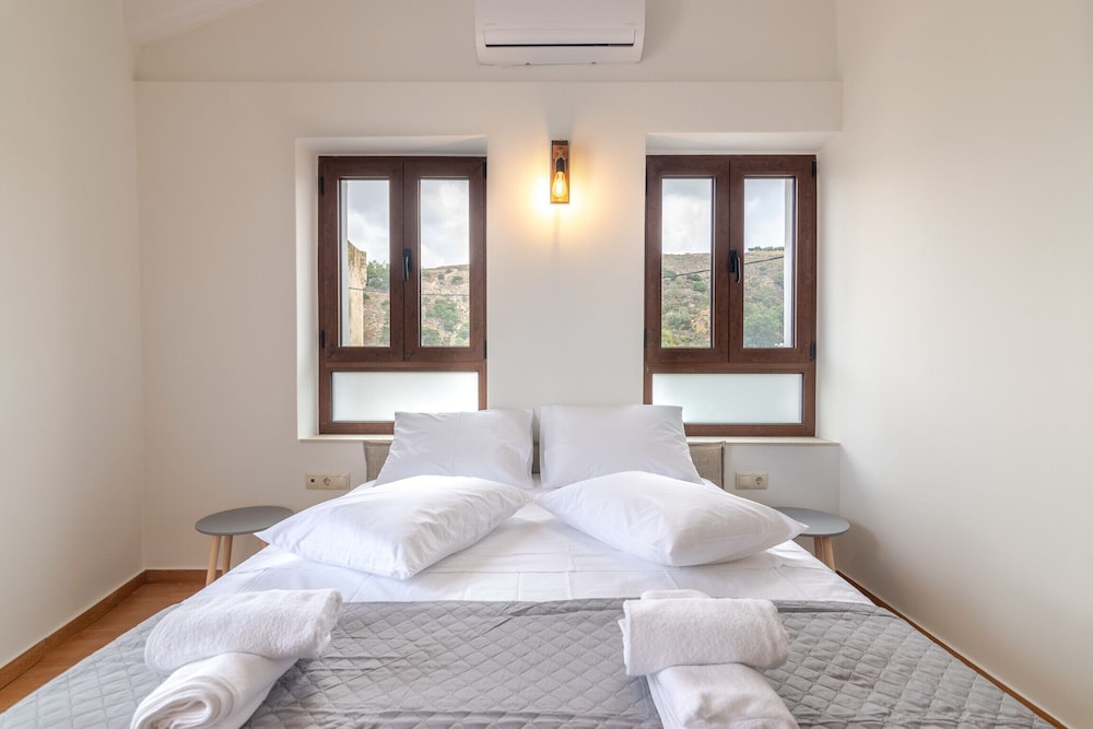 Villa, 3 Bedrooms, Smoking, Private Pool