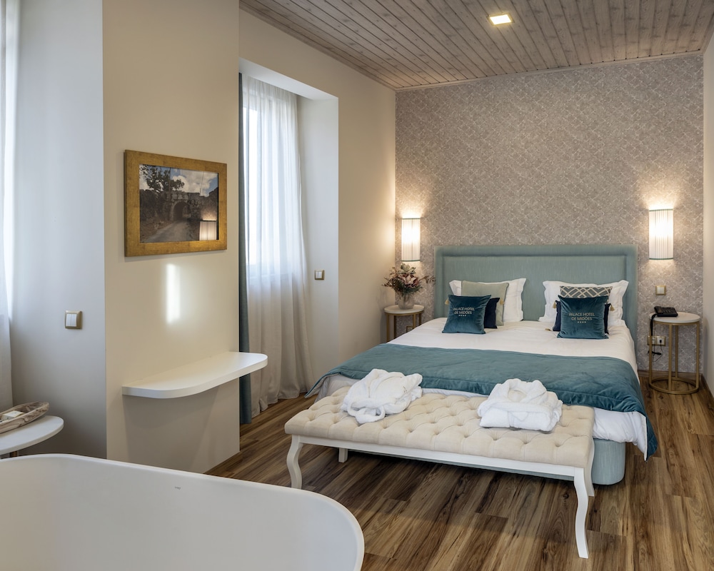Deluxe Room, Garden View photo 1