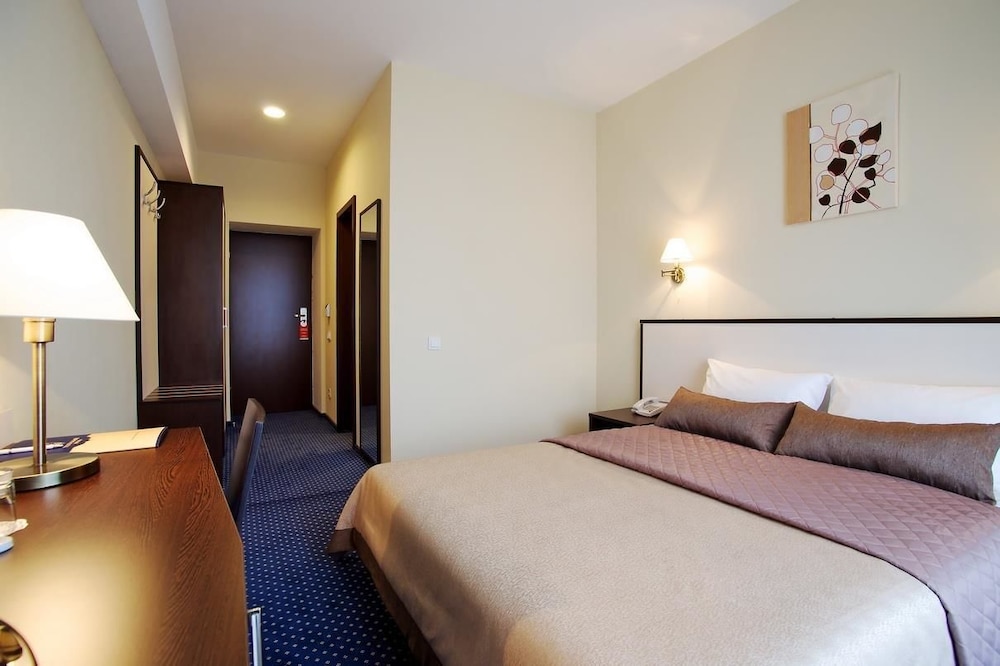 Standard Double Room photo 3