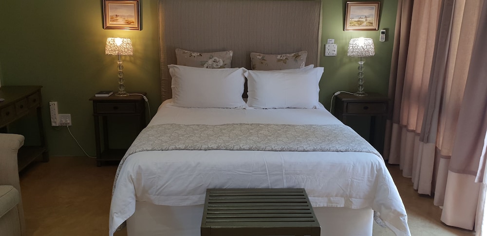 Room (5) photo 1