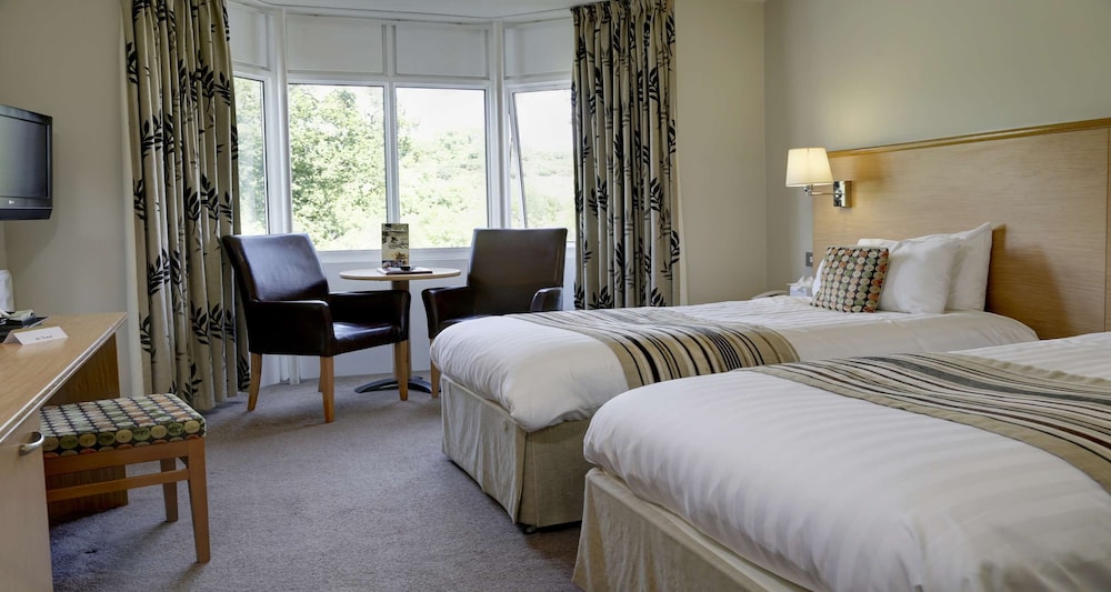 Family Room, 2 Twin Beds, Non Smoking - Photo 1