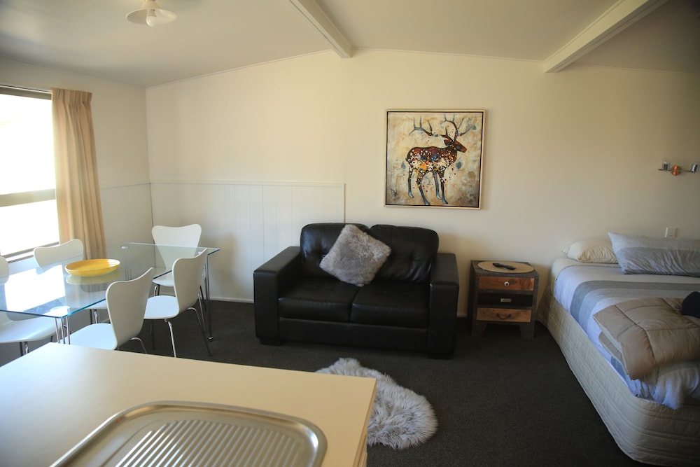 Family Suite, 1 Bedroom, Non Smoking, Kitchen (Self contained family uni) photo 3