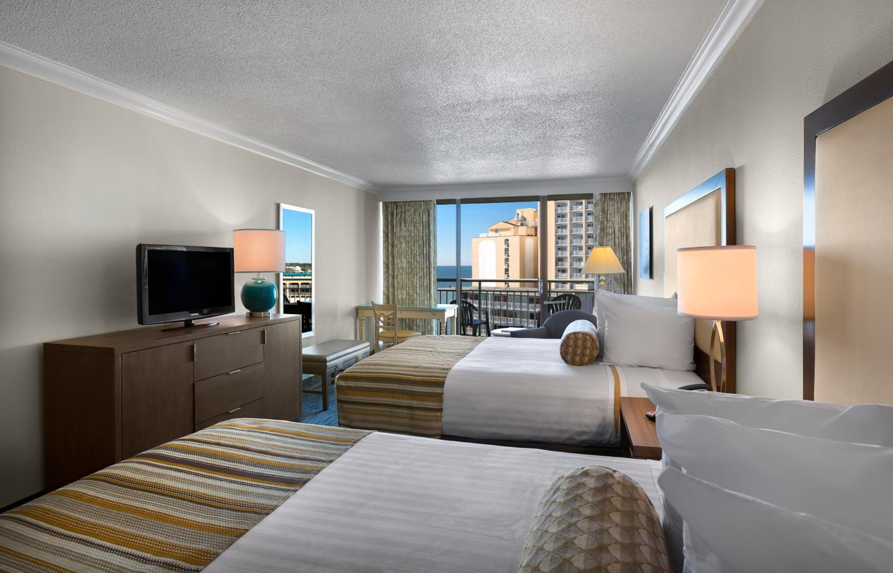 Oceanview Queen Room-2 Queens photo 1