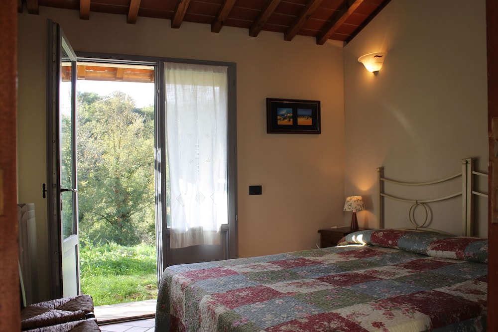 Family Apartment, 2 Bedrooms, Ground Floor (Rosa) photo 3