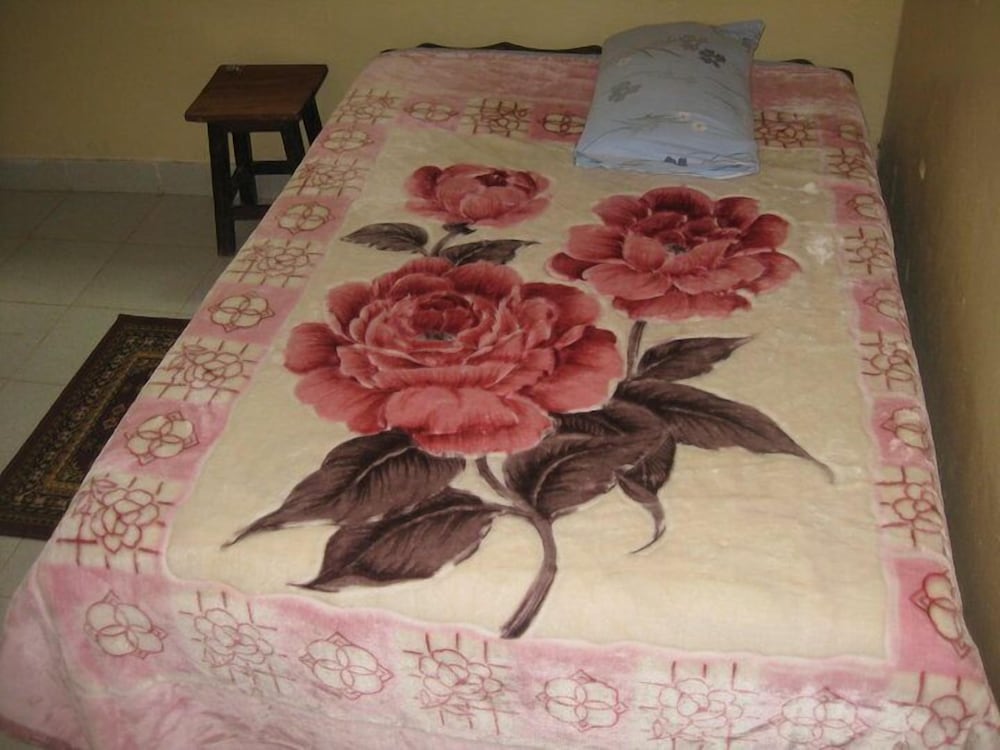 Single Room, 1 Large Twin Bed, Non Smoking photo 2