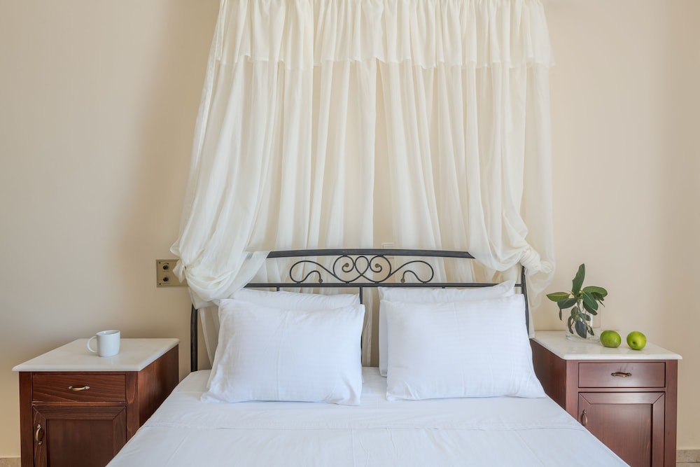 Deluxe Room, Sea View - Photo 6