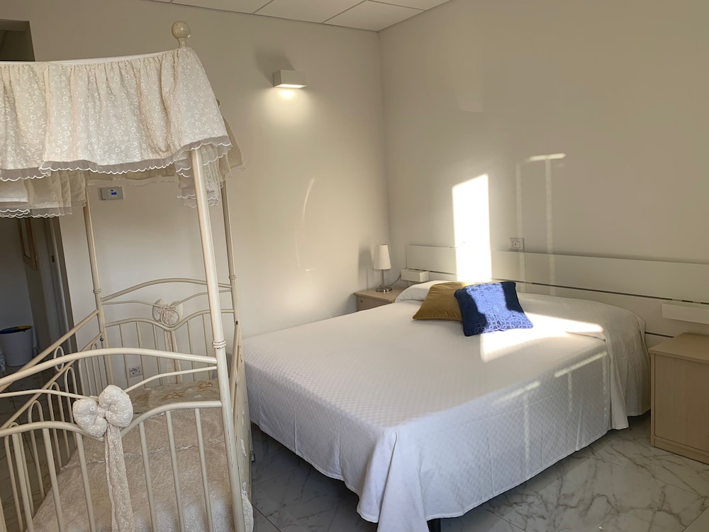 Basic Double or Twin Room