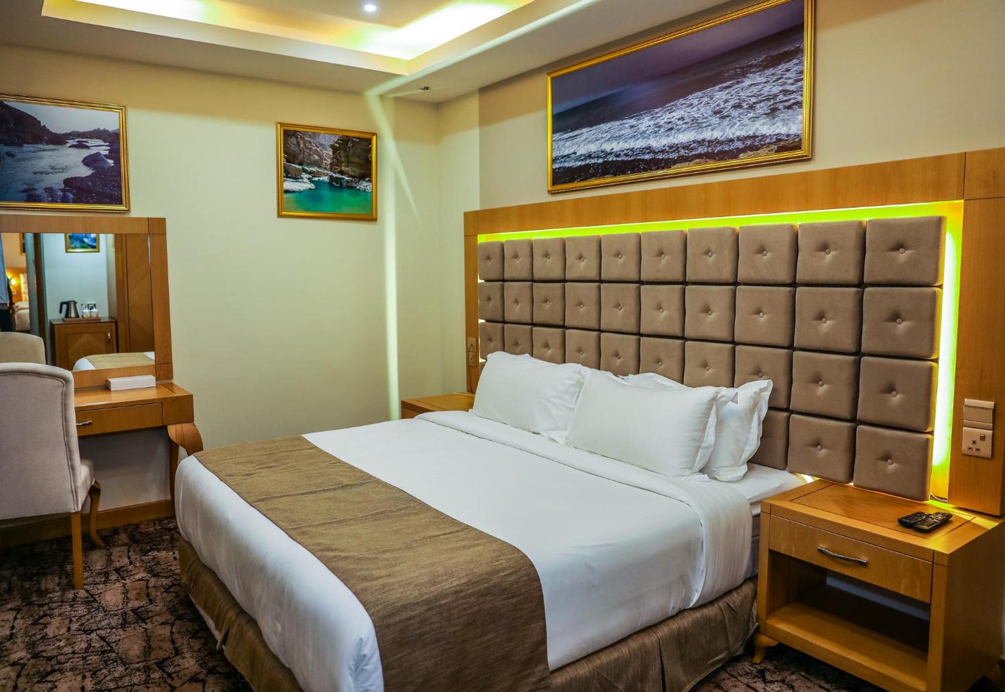 Family Double Room - Photo 5