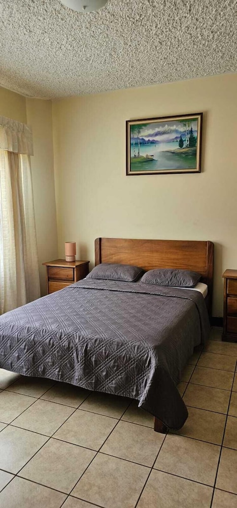 Standard Apartment, 2 Bedrooms, Garden View photo 2