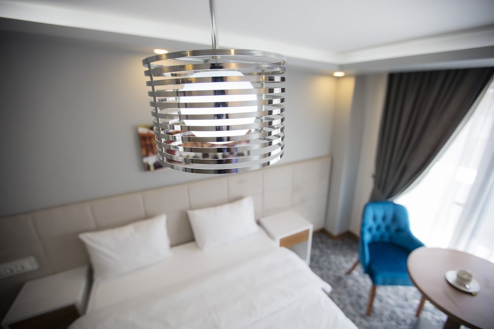 Deluxe Double or Twin Room, City View photo 1