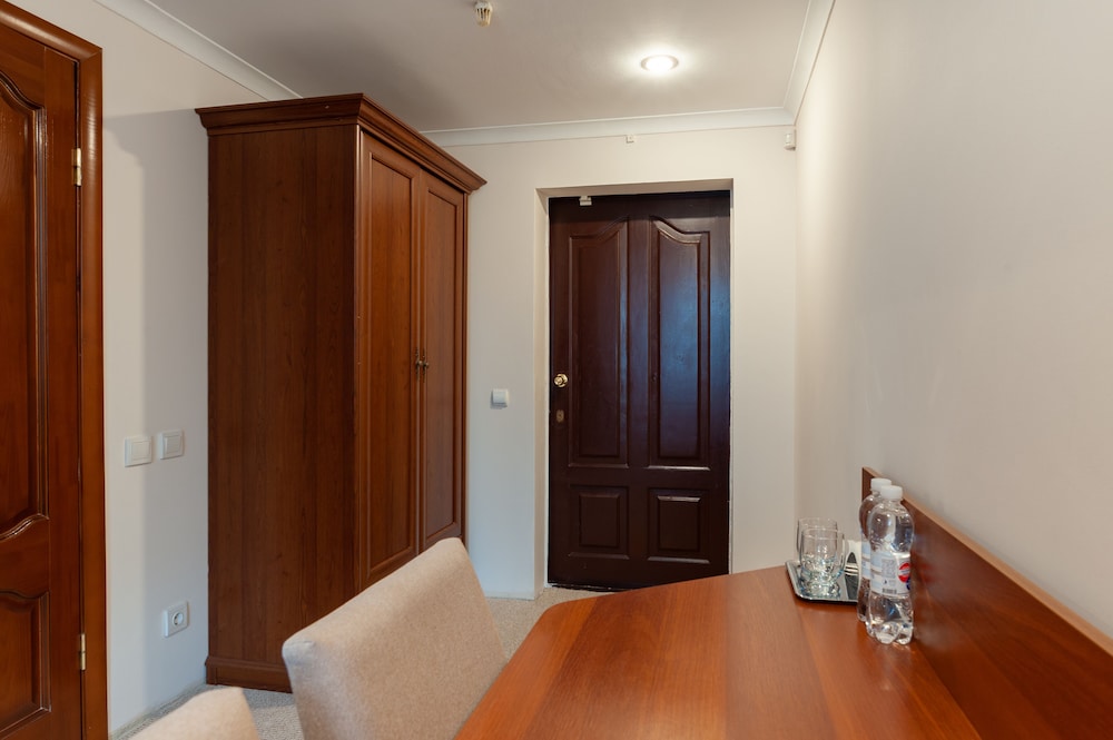 Comfort Double Room, 1 Bedroom, Balcony photo 2