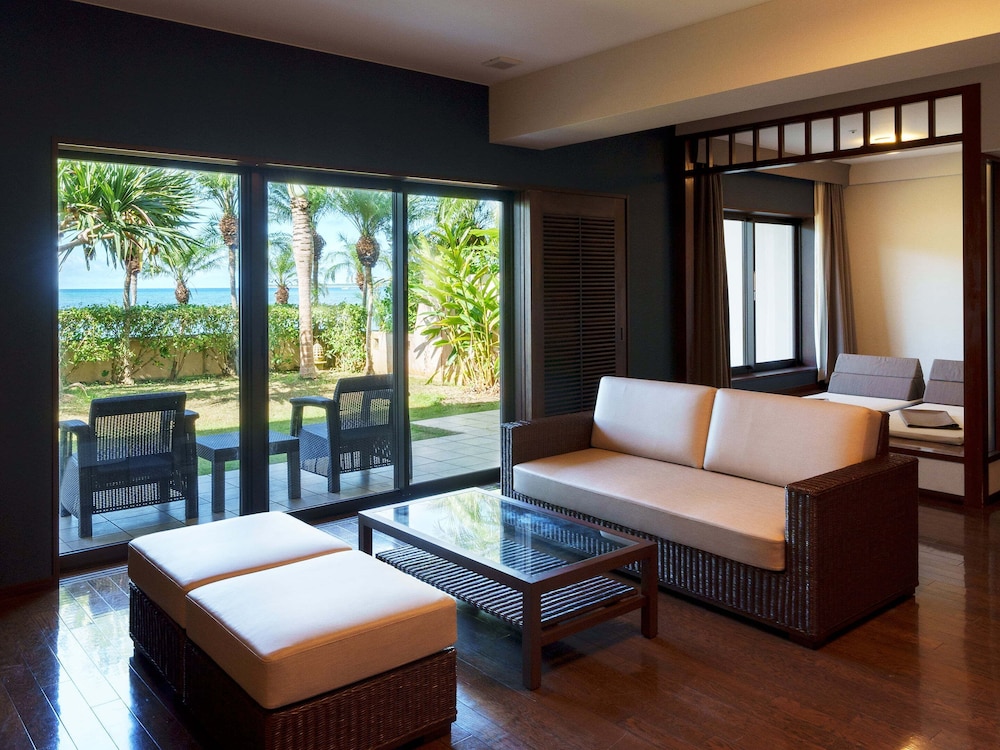 Executive Seaside Twin, Non Smoking [Main Building Ocean's Wing] - Photo 4