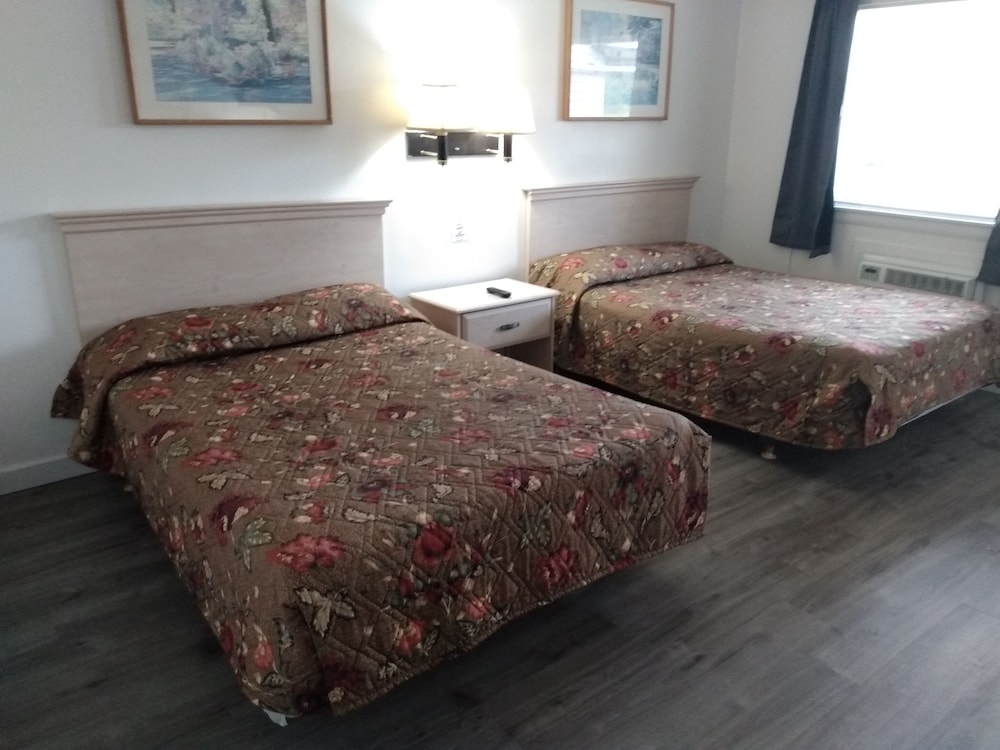 Standard Double Room - Photo 9
