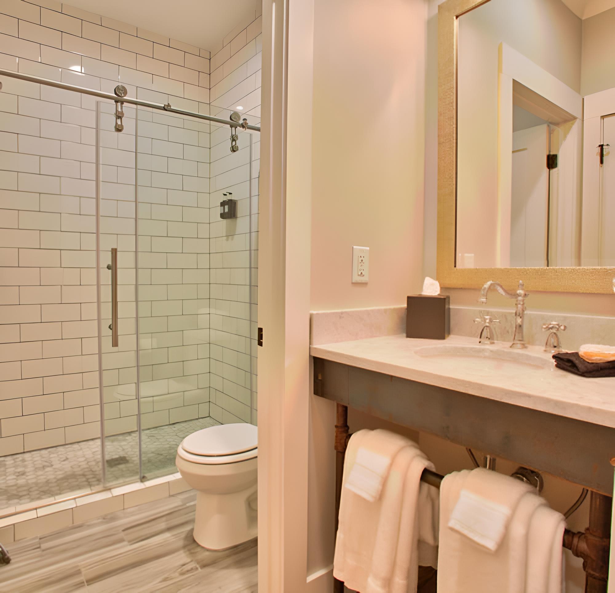 Deluxe Room, Private Bathroom photo 3