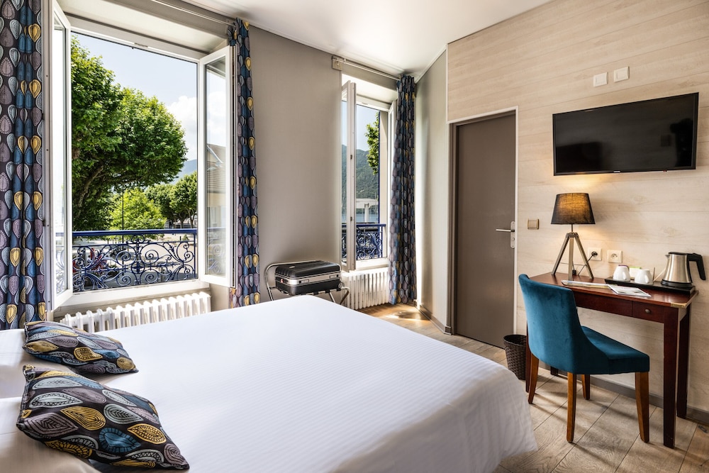 Superior Double Room - Photo 8